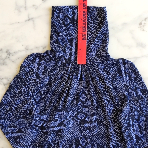 Cotton and Tencel Multicolor Pattern Long Sleeve Turtleneck Top. - Picture 4 of 4